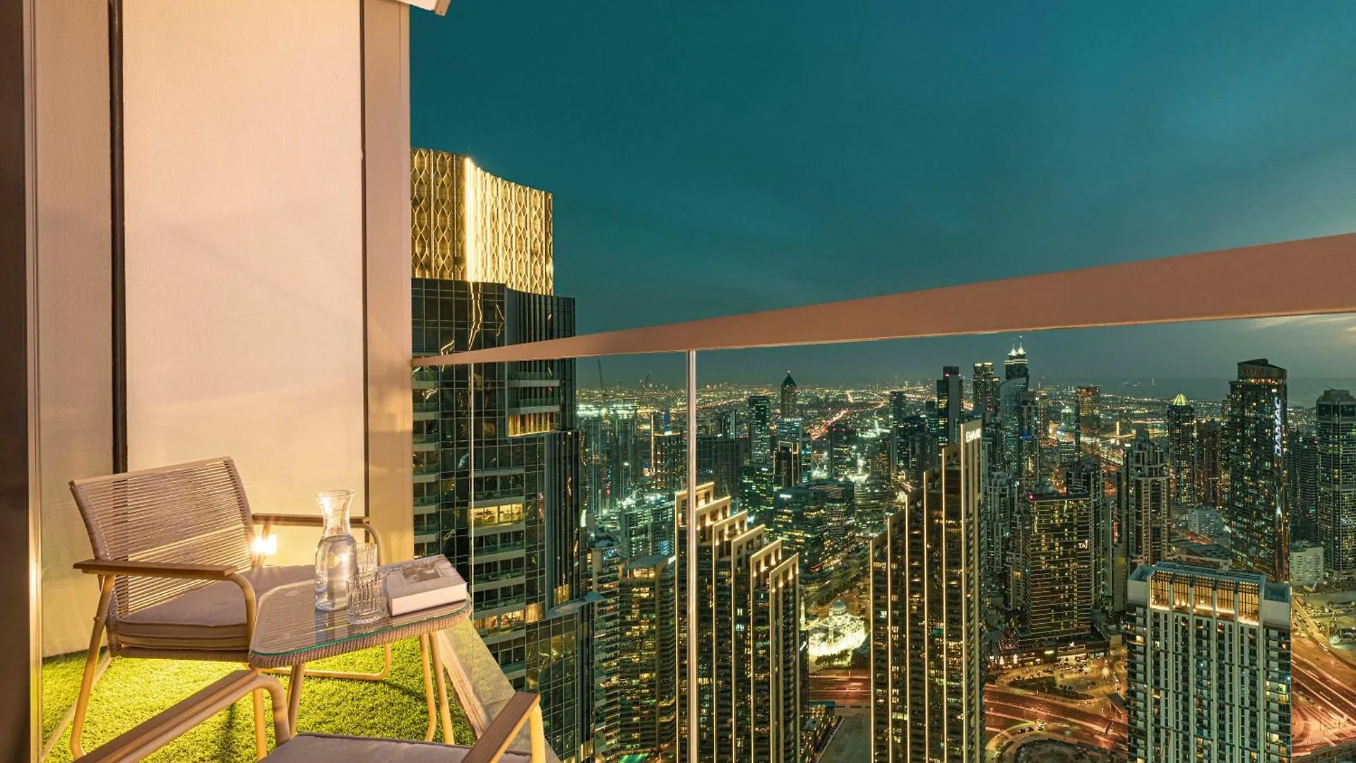 Great View From 63Th Floor! Amazing Pool With Burj View! Grande Signature! 두바이 아파트