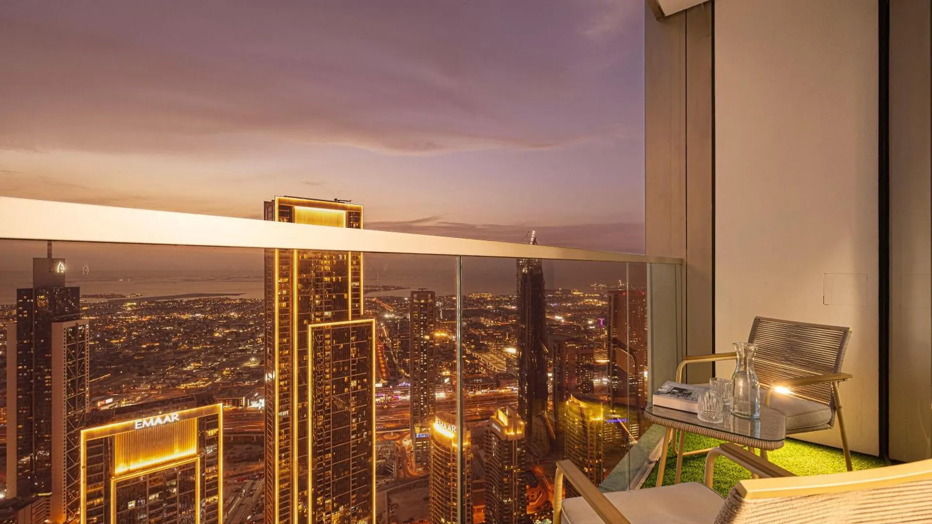 아파트 Great View From 63Th Floor! Amazing Pool With Burj View! Grande Signature! 두바이 아랍에미리트